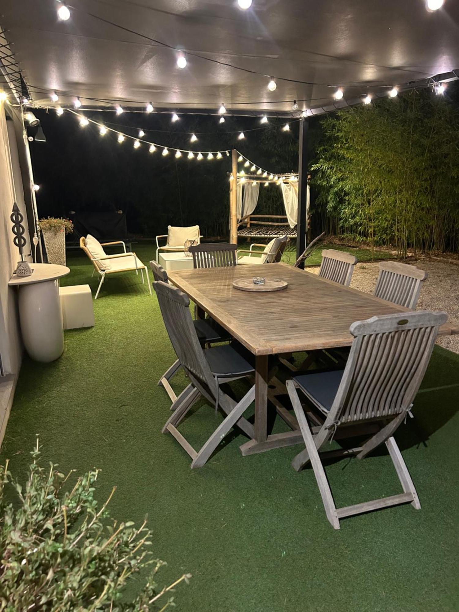 Superbe Maison Avec Jacuzzi Ventabren Bagian luar foto